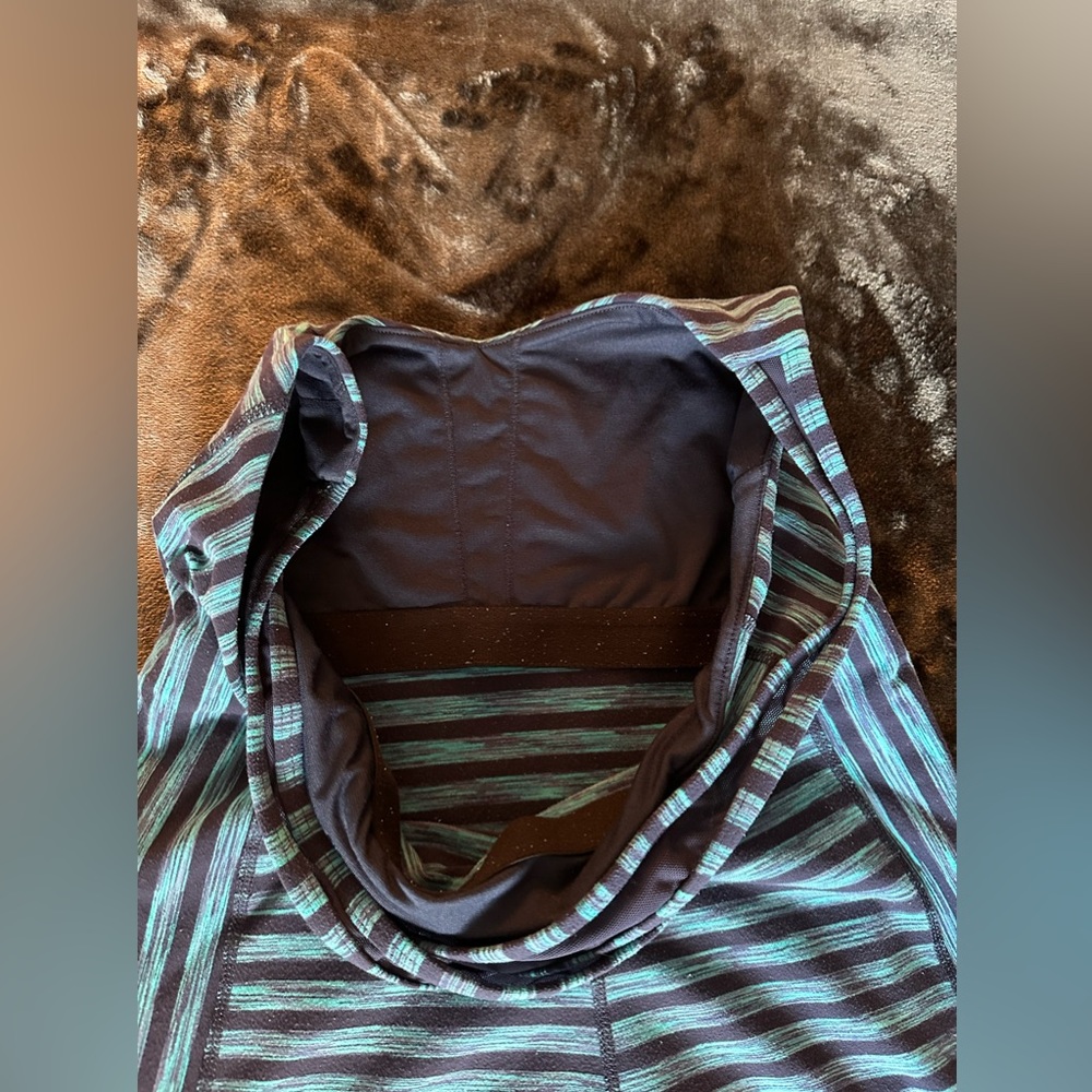 Lululemon Tank - Picture 7 of 7